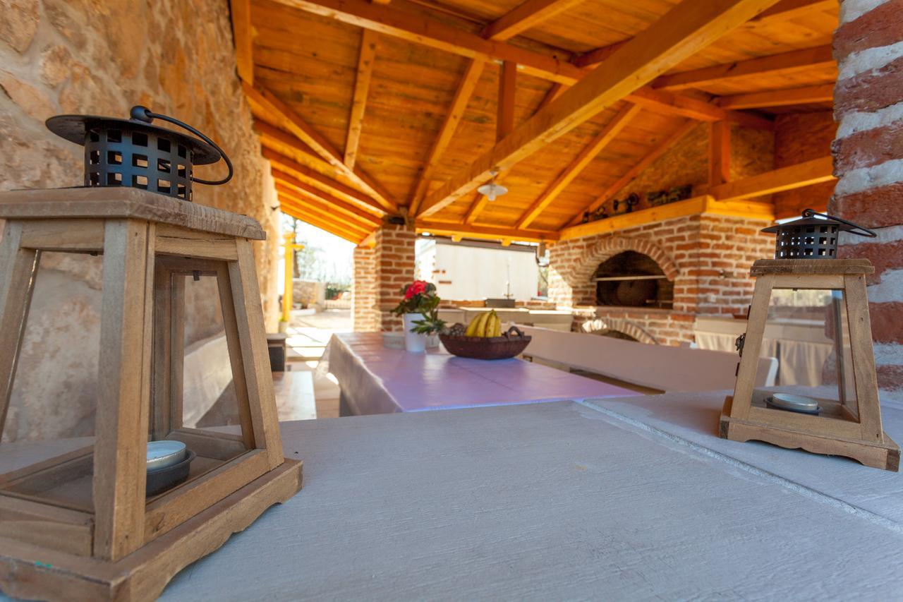 Villa Hrustika - Heated Pool, Jacuzzi & Sauna Gabonjin Εξωτερικό φωτογραφία