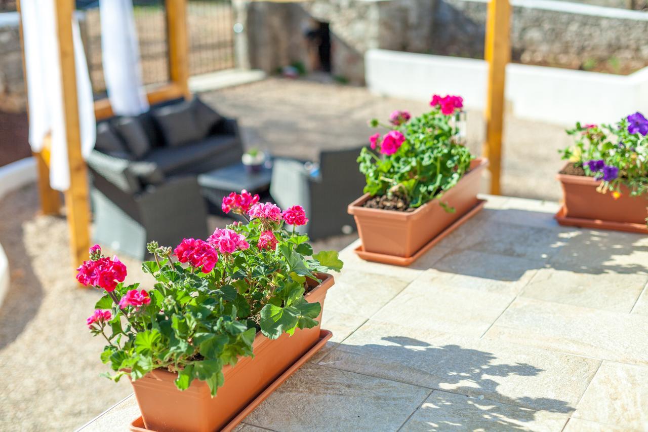 Villa Hrustika - Heated Pool, Jacuzzi & Sauna Gabonjin Εξωτερικό φωτογραφία